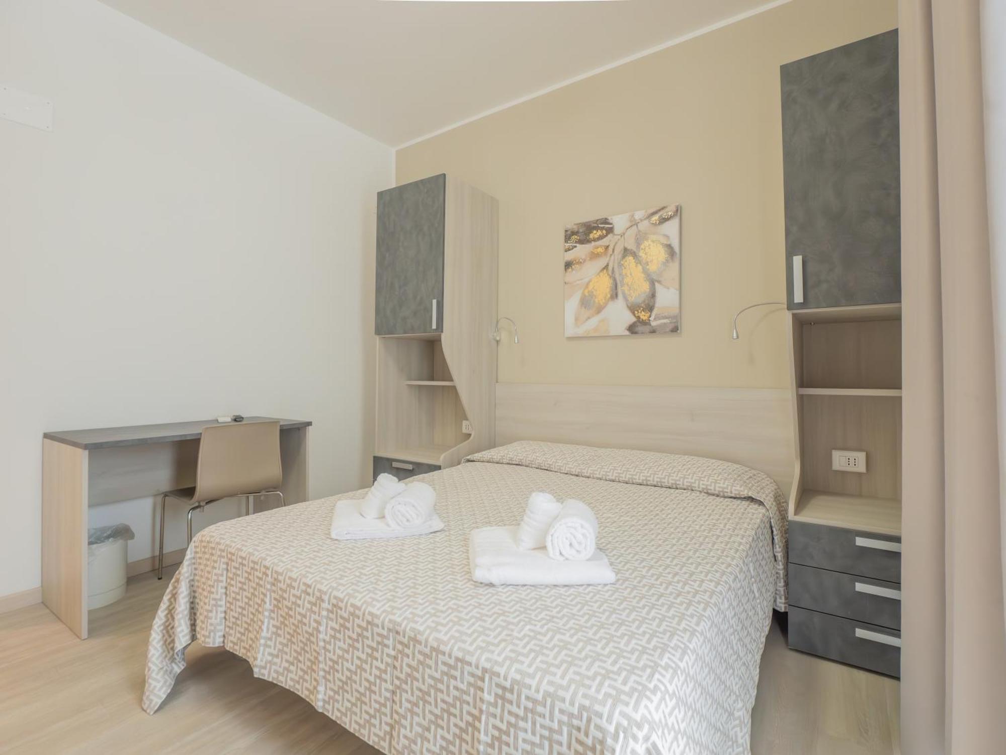 Hotel La Bussola Finale Ligure Buitenkant foto